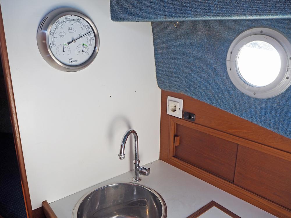 Fore ship, Accommodation